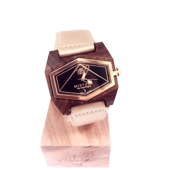 Wooden Watch, Infinity Design, Mistura Watches